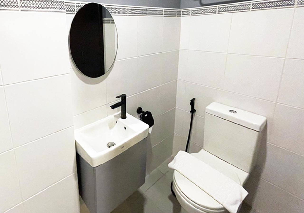 Mystay Hotel Bgc East Makati City Esterno foto